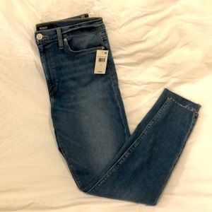 Hudson “Barbara” High Waist Super Skinny Ankle NWT